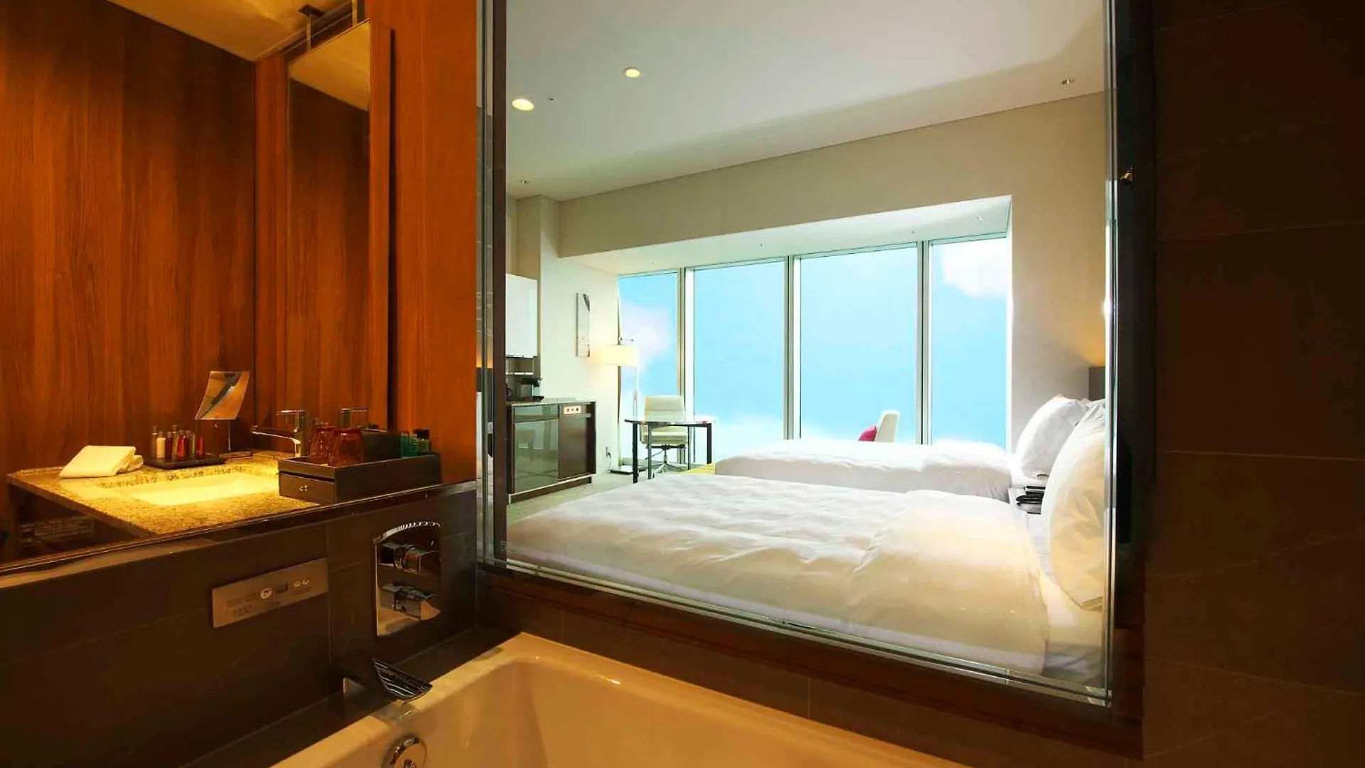 Osaka Marriott Miyako Hotel
